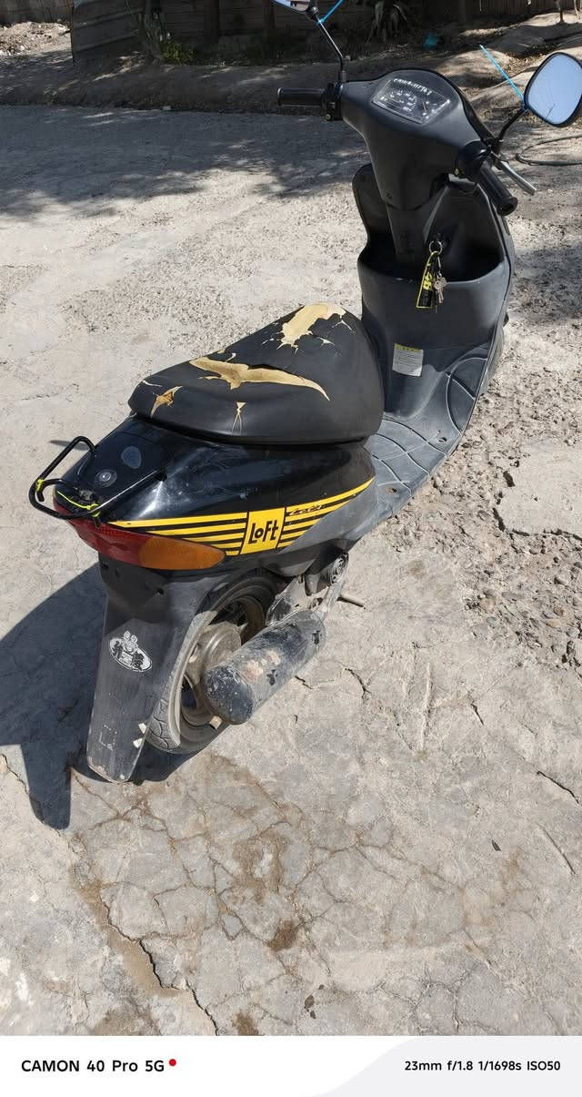 سلام عليكم
للبيع دراجه 60سبان مامدود عاليها دراجه نضيف وحلو 
واورقها كامله سعر 500وبيها مجال قليل


**إذا كنت صاحب هذا الإعلان وتريد حذفه لأي سبب، رجاءا أرسل رسالة إلى الدعم الفني**