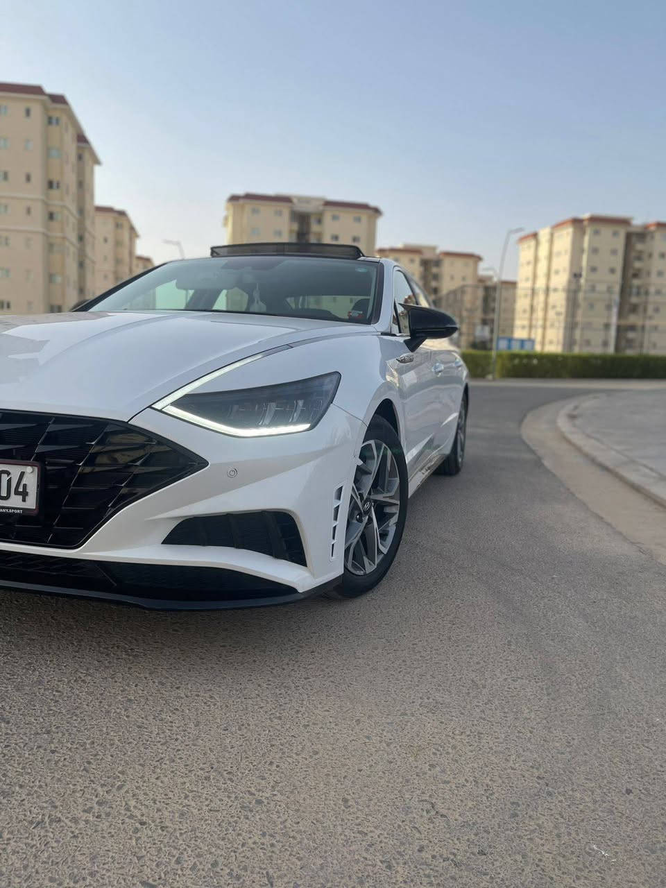 السلام عليكم ( للبيع فقط )
هونداي سوناتا موديل 2023 رقم اربيل 
دخول جديد وترقيم جديد سنويتها الى سنة 2031 
 محرك 2500 تنفس طبيعي
السياره فول 1/1 
السونار بالمنشور 
♣️فتحة سقف بانوراما على طول السقف
♣️بصمة تشغيل + بصمة ابواب وصندوق
♣️شاشه ايباد كبيره ابل كار بلي 
♣️سياقه اليه + كامره 
♣️كشن كهرباء + تدفئه بالكشنات
♣️رادار امامي وجانبي وخلفي 
♣️اشاير بالمري + نقاط عمياء
♣️تشغيل عن بعد + 
♣️اضويه ليد ولايت 4 عدسات +ليد خلفي
♣️كير 8 نمر
♣️ 4 انظمة قياده
♣️شاحن لاسلكي +تبريد خلفي منفصل
♣️ماشيه 32 
السعر 195 مكاني الديوانية  
تريد وكاله او تحويل ثاني يوم شنو يعجبك
*********** واتساب
