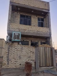بيتين واحد مساحه ١٠٠سعره ٧٥  ولثاني مساحه ٢٠٠سعره ١٣٠  مقابل تمثال الم...