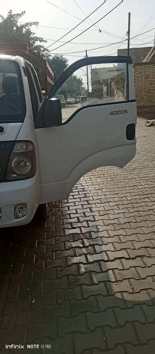 سلام عليكم للبيع فحل موديل 2017
مكان سيارة بغداد شعب    كلشي موضح بل فيديوو 
سيارة مكفوله كفاله عامه من ضربه ولحداديه  
محول  14 ستداد 27  رقم بغداد   بس تبريد مابيهه يرادلهه  راديتر    مكينه خير من الله.  كير مكفول 
ترايهه بصرة  سيارة جاهزة من كلشي  خير من الله وفضله 
سعر 130بيهه مجال حك جيه  كلشي اكوو بسوك  
تحويل ثاني يوم. سنويه 2027
***********
