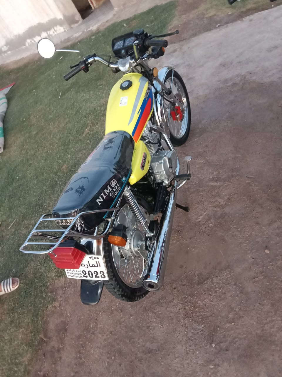 شلونهم لعزاز دراجه لبيع  نامه،، مديل 2023،، مكفول من كلشي نضافته مثل مابلصوره،،لسعر،،،، مليون،،، لشراي تصل،، ***********،مكان كوت،، 👍🏽☝💕
