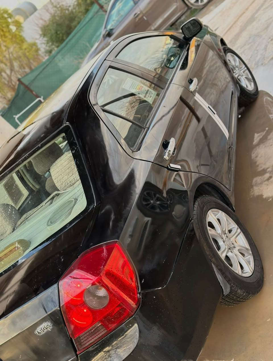 سعری ٣٦ وەرەقە و ٨وەرەقە خرامەی لەسەرە دیدەمەوە 

ژ.م/ *********** /وەتسئەپی لەسەرە

جیلی مۆدیل ٢٠١٣ 

٣پارچەی خۆم سبوخم کردوە بێ دەحم لەسەرکاڵبوونەوە 

گێر و مەکینە و تەبریدی بەشەرت 

سەیارەکە یەک دینار مەسرەفی تێدانیە هەموو گیانی مەزبووتە 

شاشە و کامیرەم بۆ بەستاوە 

سعری ٣٦وەرەقە و ٨ وەرەقە خرامەی لەسەرە دەیدەمەوە 

ژ.م/ *********** /وەتسئەپی لەسەرە أربيل, العراق
