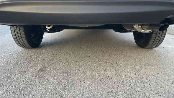 سلام عليكم نيسان سني مصري للبيع موديل 2025 ماشيه 5الاف وقابل للزياده سياره كفاله عامه من طابوكه مو بس من ضربه سياره جاهز من كلشي مدوشمه أرضيات سفاريات بيبان حراري فرشه مال صندوك سياره ربع مذب عليها رقم سلميانيه وبسمي سياره  مكاني بغداد اليرموك رقمي ***********
