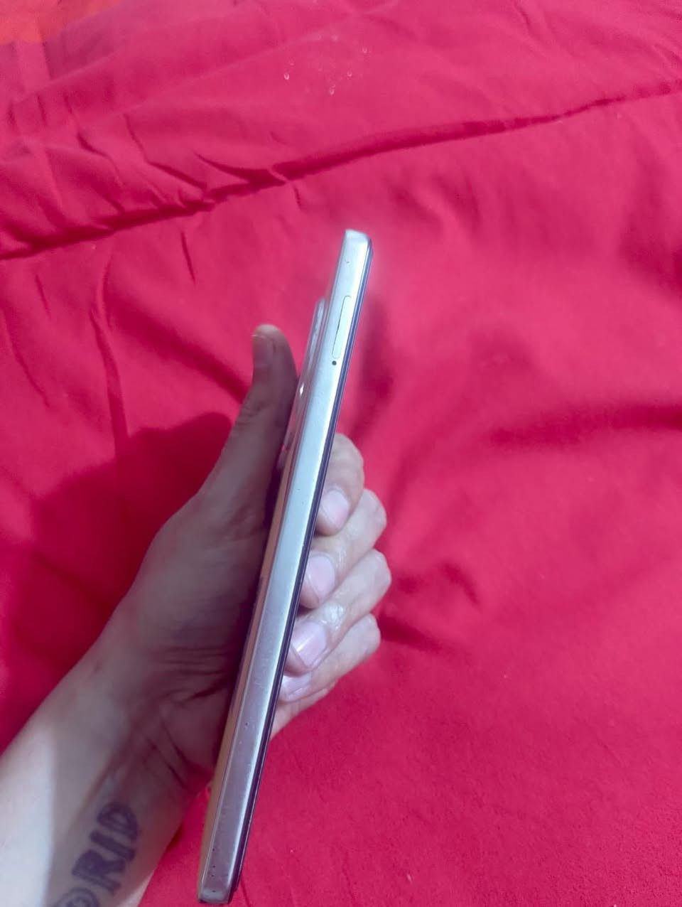 تكنو كامون 30 ذاكره 256 رام 16 شحن سريع 70 واط بصمه بلشاشه صوت ستيريو مراوس مكاني ابي غرق


**إذا كنت صاحب هذا الإعلان وتريد حذفه لأي سبب، رجاءا أرسل رسالة إلى الدعم الفني**