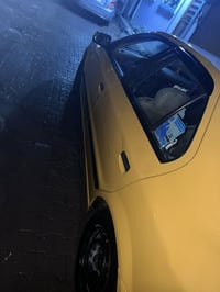 ناطق • ٢٠١١ • ساحة عدن