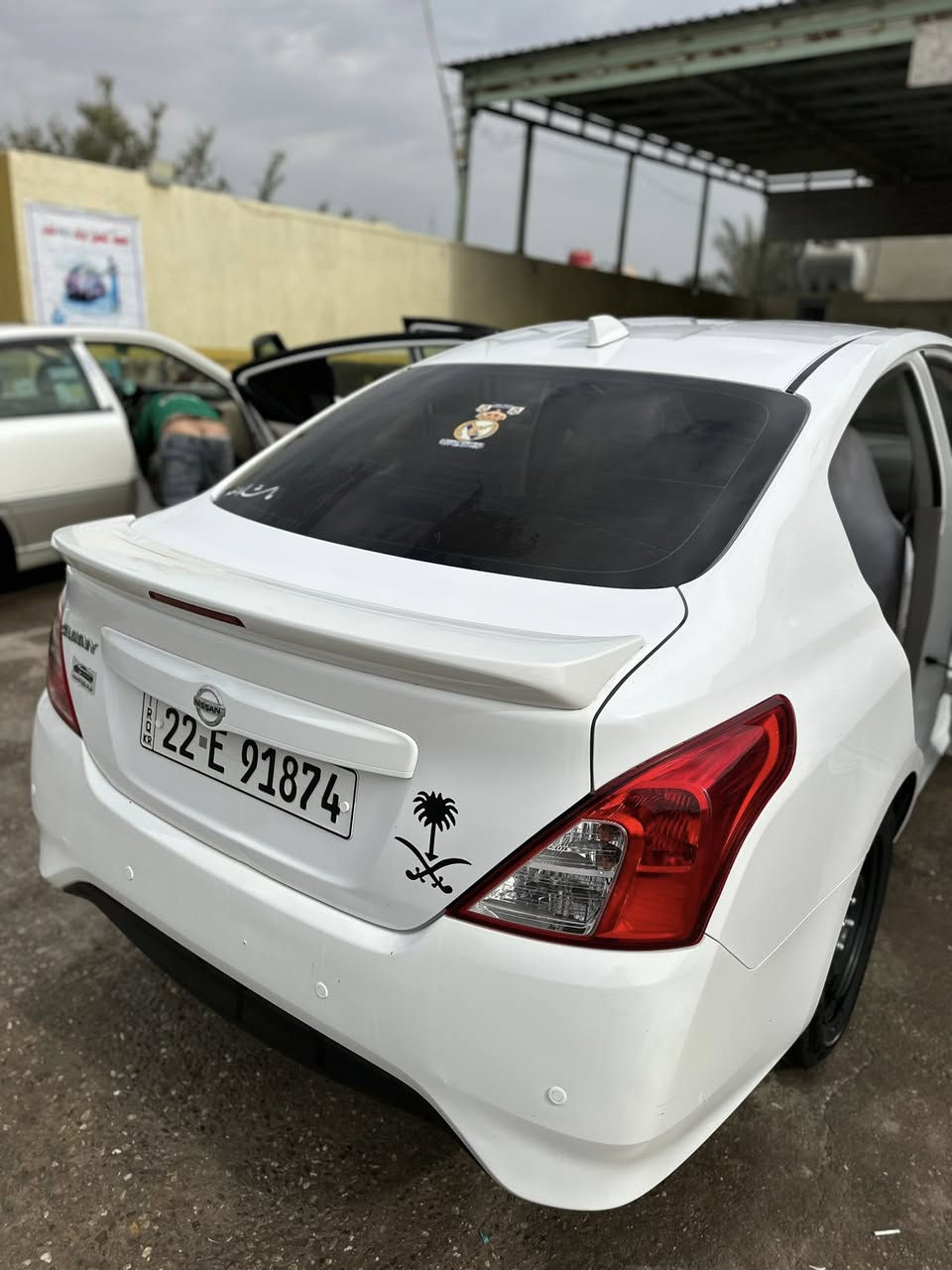 نيسان سني 2024 هندي بليتة زركة ماشية 52 كفالة عامة السيارة على وضع الشركة جاهزة السعر 127 رقم الهاتف ***********
