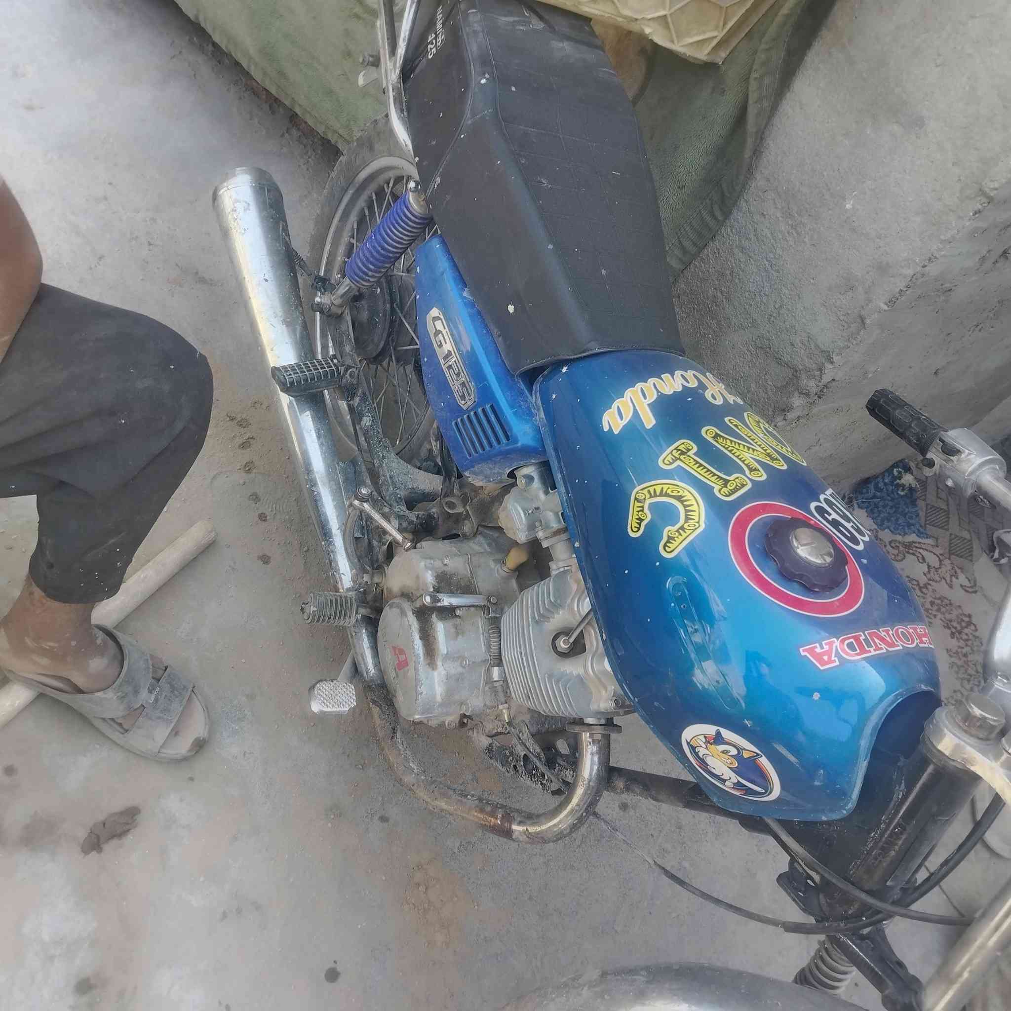 دراجه ربعه غير كلك ***********   سعر ٢٥٠
