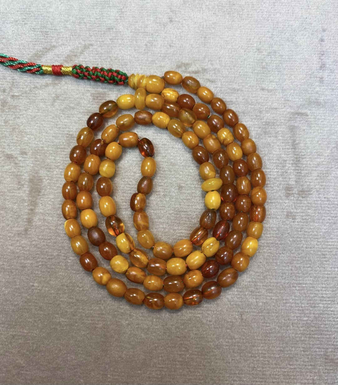 مسباح كهرب الماني اصل عقود قطعة ناعمة جدا وزن 8 غرام عدد الحبات المسباح 101 حبة القياس 5-6.5 ملم متوفر توصيل لكافة المحافظات السعر على الخاص رجاءا ❤️💎❤️❤️


**إذا كنت صاحب هذا الإعلان وتريد حذفه لأي سبب، رجاءا أرسل رسالة إلى الدعم الفني**