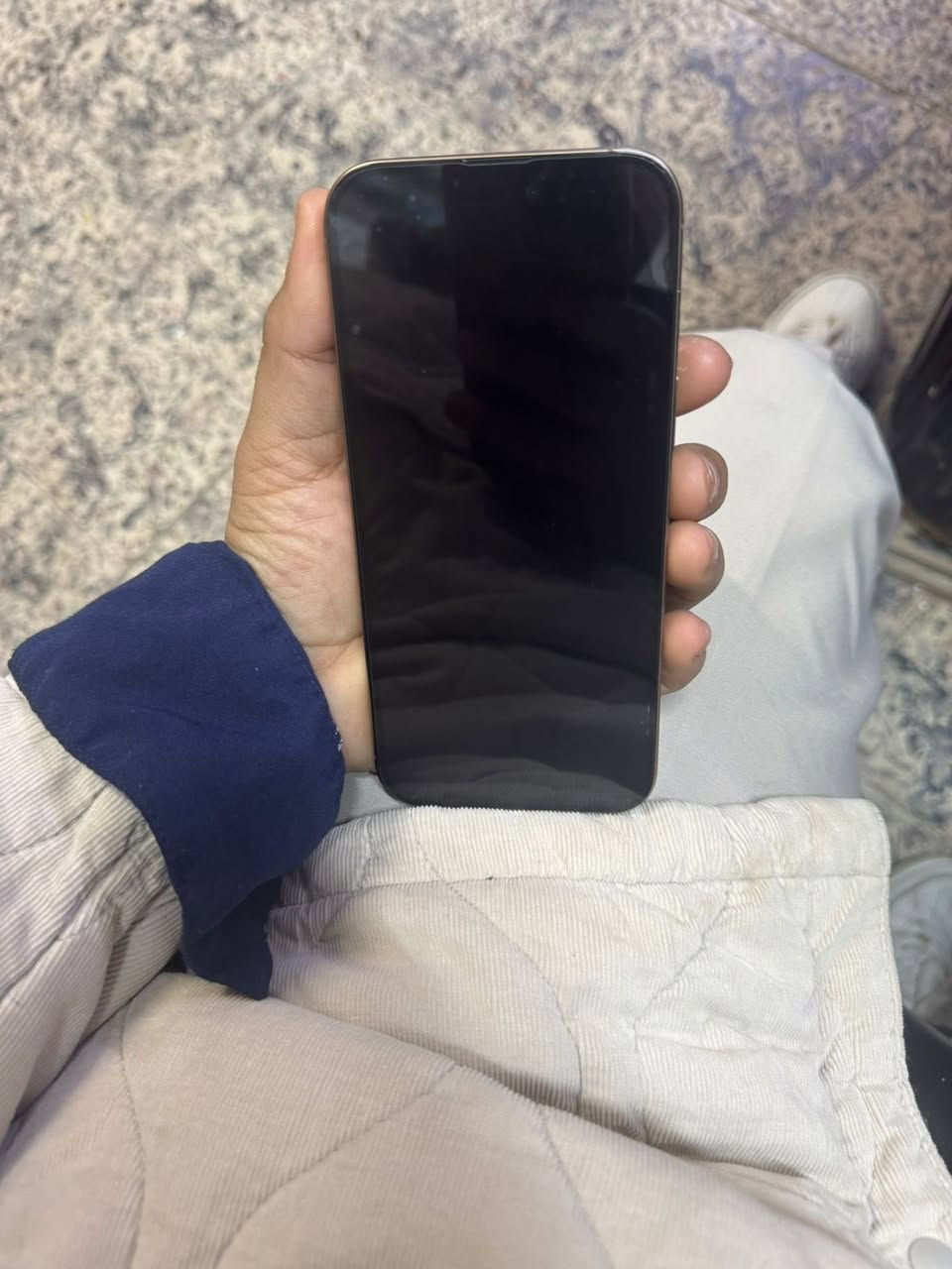 16 برو ماكس نضيف بطارية ٩٥ 

مبدل شاشة 
للتواصل ***********
