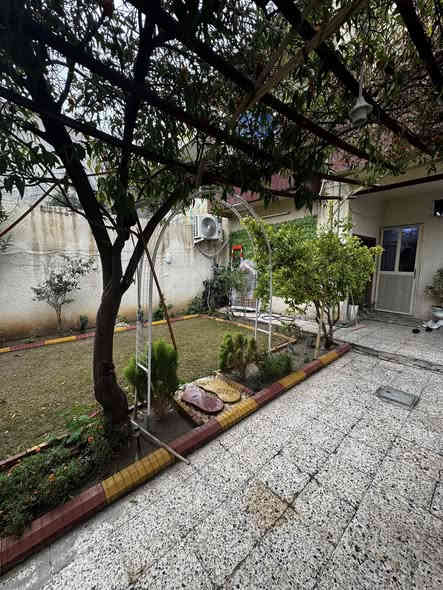 🏠دار للبيع للبيع 
📍الموقع حي الاعلام 

المساحة 215 م 

الواجه 8❌27

↕️مكون من طابقين 

♦️الطابق الاول 

إستقبال ومطبخ وهول وغرفتين نوم وصحيات 

♦️الطابق الثاني 

هول واربع غرف نوم وصحيات  

⬇️⬇️⬇️⬇️للاستفسار اتصل على الارقام ⬇️⬇️⬇️⬇️

👤فيس بوك #مكتب دلتا لتجارة العقارات 

☎️ كورك ***********

☎️ اسيا  ‭***********

📍باقي التفاصيل زورو مكتب دلتا لتجارة العقارات 

♦️سايدين الصديق  مقابل سنتر بغداد عمارة قاعة الخاتون للأعراس

⬇️ باقي العروض ومعرفة السعر 

داخل صفحة #مكتب_دلتا_لتجارة_العقارات
