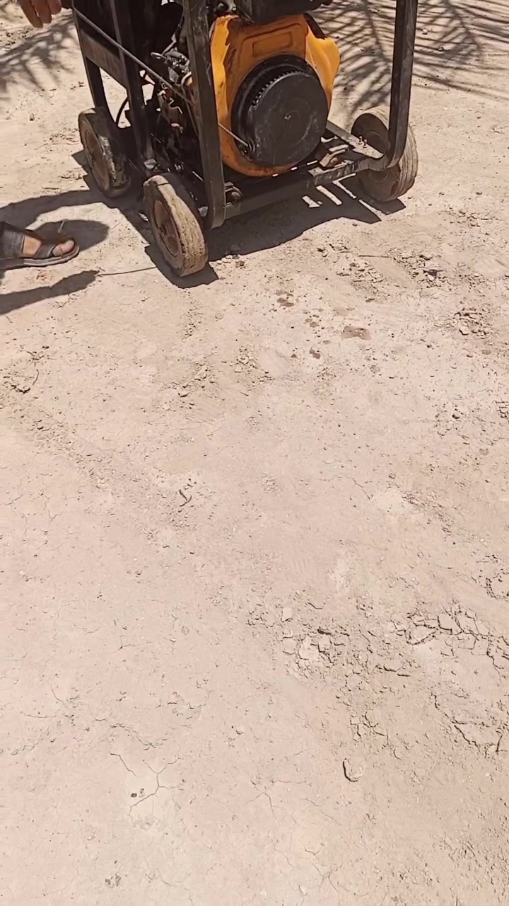سلام عليكم مولد لل بيع شوفت عينك شغاله 20 امبير ***********
