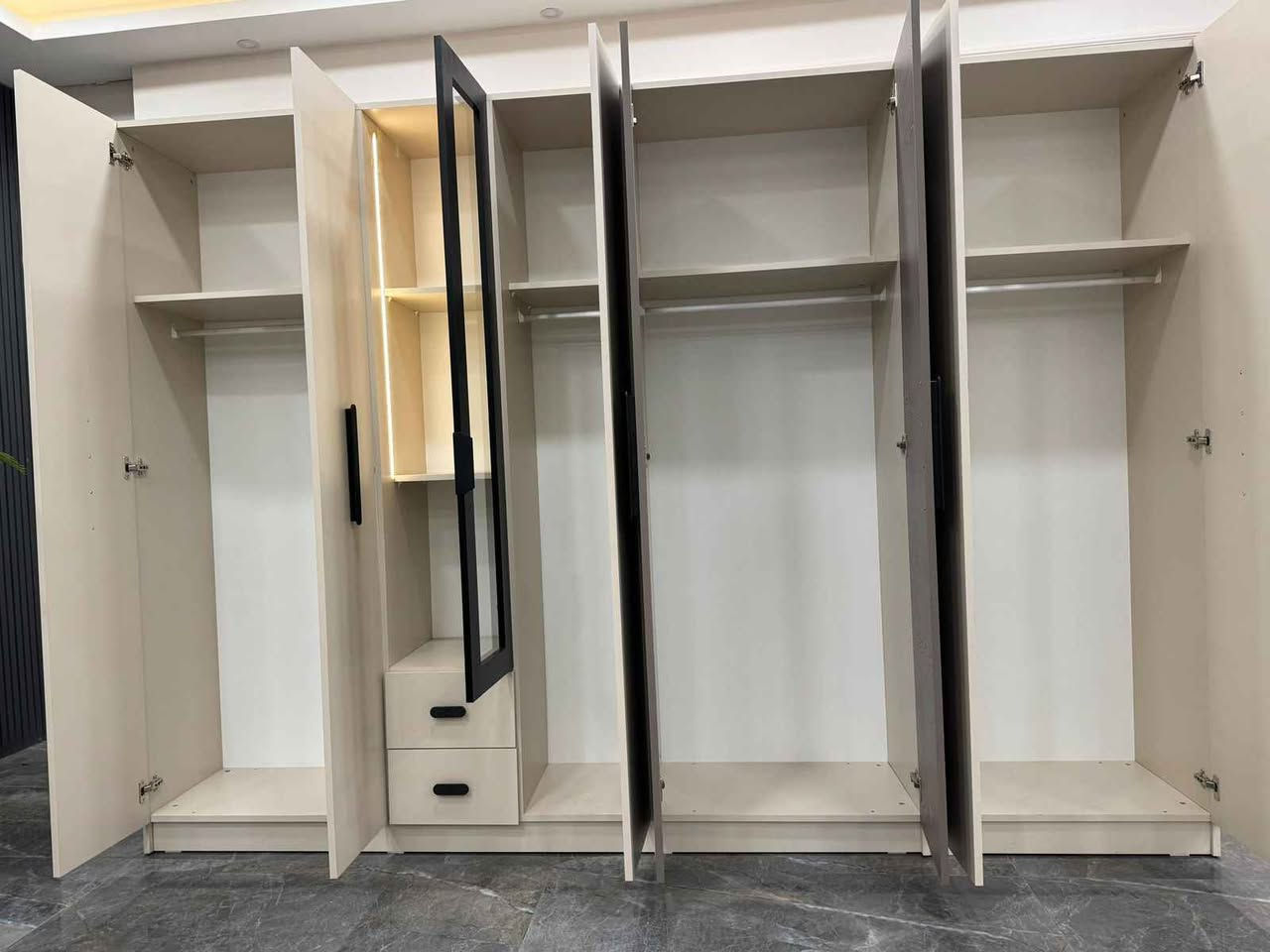 *موديل    كايا برو      المودرن*

*7 قطع*.    *كنتور مع الملحق 3م*

 برغي وچوي حديد*
  
*سرير مخزن جك*
الأصلي *

السعر 900
#غرف_نوم #تركي#غرف_نوم_تركية_باسعار_تنافسية بغداد, العراق


**إذا كنت صاحب هذا الإعلان وتريد حذفه لأي سبب، رجاءا أرسل رسالة إلى الدعم الفني**