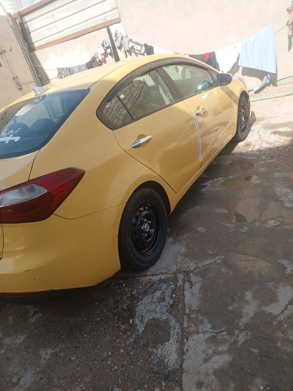 السلام عليكم
للبيع فورتي وارد امريكي 2014

حادثها جاملغ الخلفي باامريكا 

ضربه بسيطه جاملغ امامي الايمن 

مكينه 1800 دوش جديده

تبريد ثلج مكفوله 

حداديه 70 بالميه 

 مكان السياره بغداد المعامل العماري

السعر 95 وبيها مجال 

الهاتف ***********
