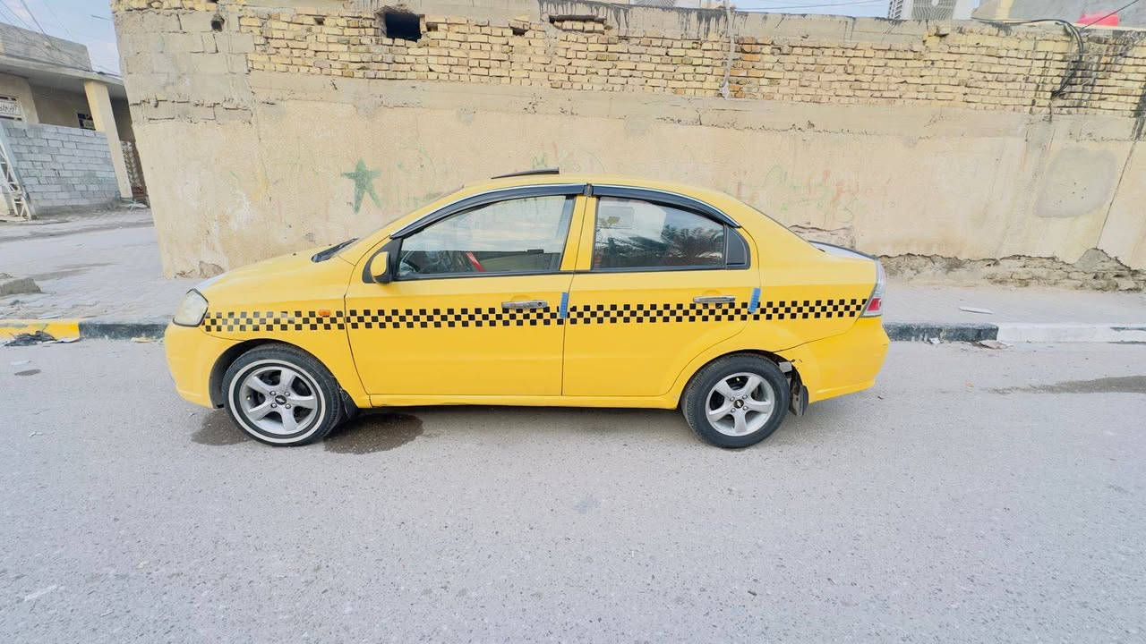 السلام عليكم افيو للبيع 
تكسي محرك 1600 جديد 
سنويه 28 السعر 55وبيها مجال
سياره نضيفه كير مكينه خير من الله
للستفسار ‏‪0783 821 9123‬‏
بصره حي الجهاد
