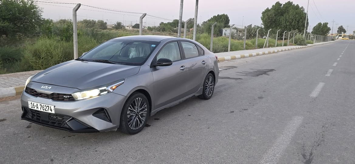 كيا فورتي موديل 23 معوقين قادسيه وكاله عامه باسم المشتري 
مواصفات GT لاين*
محرك حجم 2000 دوش *
بصمه بيبان وتشغيل *
تشغيل عن بعد *
شاشه كبيره كار بلي *
كامره خلفيه دواره *
تبريد بيانو *
رادار امامي جانبي *
كشنات جلد حفر GT*
سايد بريك بصمه *
ثلاث انظمه للقياده *
ستيرن حرف D *
اشاره بالمري *
فول تحكم ستيرن *
قياده اليه *
اشاره ترحيب باليدات *
ويل كب كروم حجم 17
لايت عدسه *
بك لايت لد *
سياره جديده حادثها موضح بالصور بدون دواخل مبدل بيها بنيد فقط مكانها الديوانيه سعرها 138 وبيها مجال للاستفسار الاتصال على الأرقام 
*********** واتس اب 
***********
