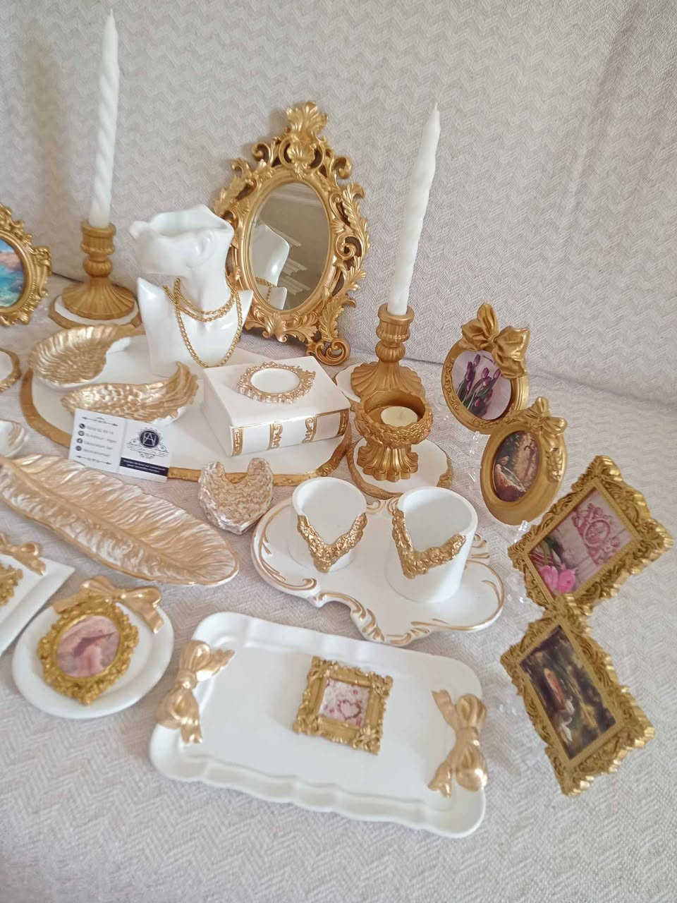 Plusieurs modèles de plateau décoratif et porte pinceaux  et porte accessoires style vintage pour coiffeuse idéal comme cadeau pour fête des mères الجزائر, بئر مراد رايس


**إذا كنت صاحب هذا الإعلان وتريد حذفه لأي سبب، رجاءا أرسل رسالة إلى الدعم الفني**