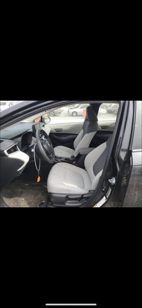 السلام عليكم 
كورلا هايبرد 2022امريكي 
بدون حادث بدون صبغ بدون يرباك
تبديل جاملغ نفس اللون فقط 
فول مواصفات عده الفتحه 
للأستفسار  ***********
