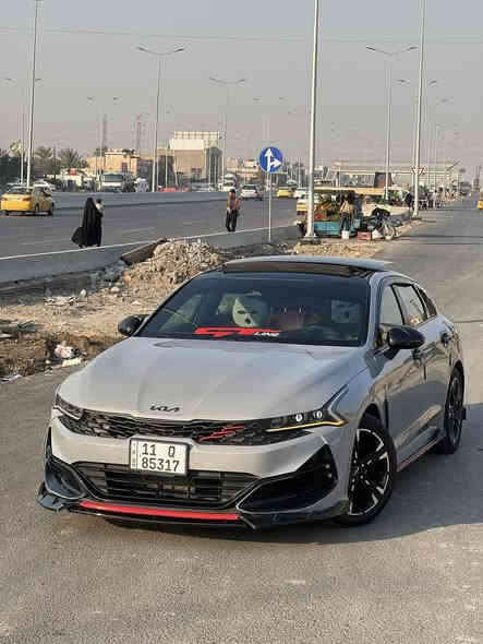 لسلام عليكم شباب
K5 جيتي لاين
موديل23
محرك 1600 تيربو
لون سمنتي
داخل احمر 
رقم بغداد بّــ اسمي تحويل ثاني يوم
السياره عليها كت كامل رياضي
مابيها نقص برغي عدا الرادار الامامي جديده وعلى ايدي
ماشيه 59 الف ميل
حادثها جامرلغ السكن مبدل ومصبوغ
وتعديل شبرين بّــ البنيد ومصبوغ داير البنيد وبيها شبر بّــ الجنطه هنا نطخت عندي مأشر عليها السياره بدون دواخل بدون شواصي وبدون ايرباك تاخذ السياره تترحملي عليها
صور الحادث بّــ المنشور 
مكاني بغداد
سعرها 212 وبيها مجال
هذا رقمي ***********

الكلمه الطيبه بيها فايده احسن من التعليق السلبي والكل على راسي🤝
