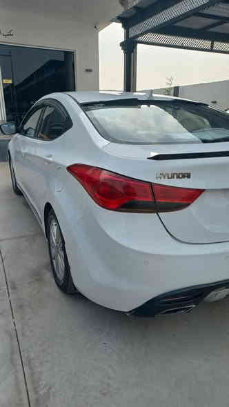 انترا 2013 مصبوغه عام
بيها كابون سعر 85 وبيها مجال***********
