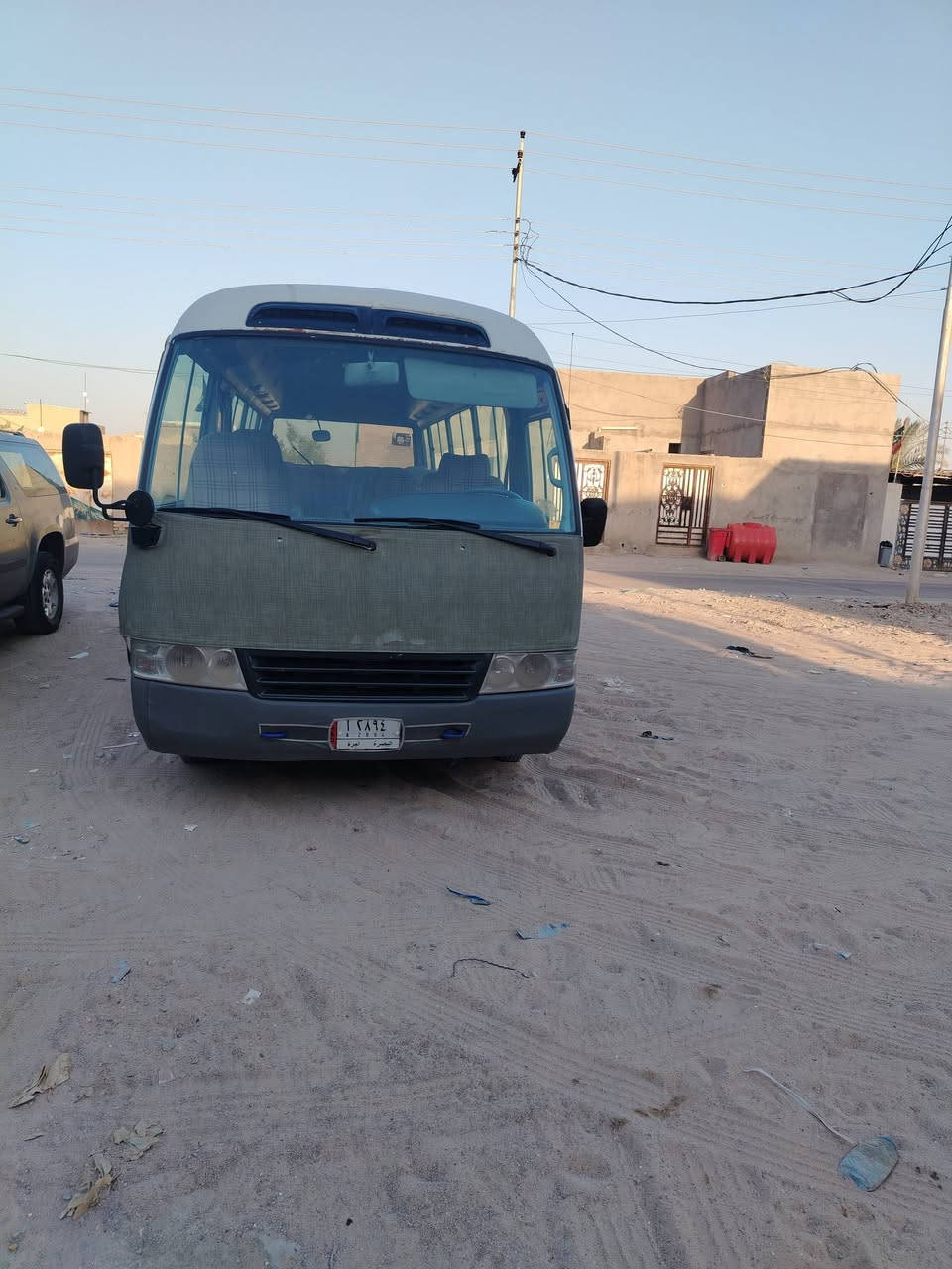 سلام عليكم كوستر ٢٠٠٤ للبيع فقط مكينة كير تبريد شرط تخم تاير جاهزة لبدي بي طخات سعر ١٦٥ وبيهة مجال عنوان بصرة
***********
