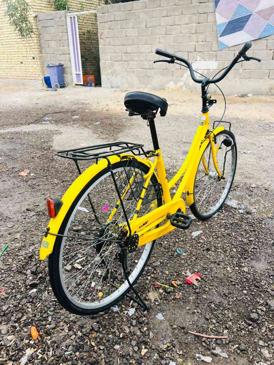 سلام عليكم بيسكل للبيع حجم 26  جاهز كل نقص مابي موديل 2018 بيسكل جديد مكان واسط.  نعمانيه                       (***********)       (***********)
