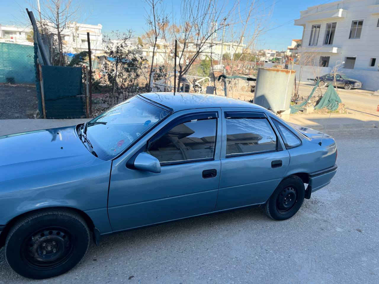 ئۆپڵ ڤیکترا مەکینە سەنی سعری ٣٥ گەڵا  تەبرید سارد لەسەر سویچ 
مەکینەی سەنی 
سەنەوی هەتا ٢٠٣١ تازەیە 
مۆدیل ١٩٩٣
دەعموو لێدراوی نیە 
هیلال و دۆسەی بیلادیە 
گێڕ و مەکینەی بەشەرت 
هەموو گیانی جاهیزە 
نموونەی جوانی 
تەبرید سارد لەسەر سویچ 🧊
مەرجی توندوتۆڵی تازەیە ✔
٤ تایەی لۆک لۆکی لەسەرە ✔
تەحویل و بڕاوە و خەرامەی بەشەرت 
سعری تەنها ٣٥ گەڵا 
***********
***********
ئەدمینی دڵ ‌❤ شمشمل, السليمانية
