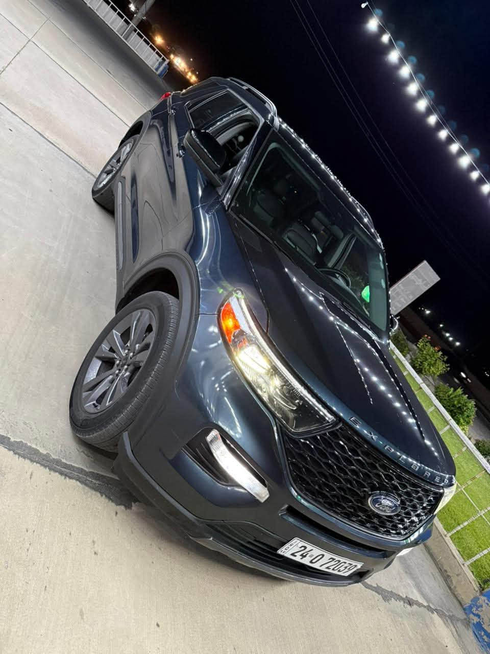 FORD EXPLORER - XLT - / 4X4
النوع السيارة : فورد اكسپلور 
الموديل السيارة : 2024 
المواصفات السيارة : XLT 
رقم سنوي جديد رقم دهوك تحويل وكالة بشرط 

- المواصفات السيارة : ⬇️
- دبل اكسن ( فور ويل ) 
- السيارة فول مواصفات بس بدون فتحه
- كشن جلد + كشن هيتر + بريك كهرباء
- دواخل ٢ للون / ثلاث مقعد 
- يعني فول بدون فتحه 

- السيارة گير محرك بشرط و جديد
- بدون مصرف و بدون اي نواقص بشرط
- السيارة 38.000 الف ماشية فقط 

- السيارة بدون ضرر و بدون صبخ
- بيهة واحد PDR بسيط 
- بدون دواخل و بدون ايرباك بشرط 

- تخم تايرات جديد . تخم ويل جديد
- تخم امامي جديد ، تخم خلفي جديد
- دواخل سيارة جديد ، پاتري جديد رقم سنوي جديد

- السعر السيارة / 270 $ ورقه و مجال 
- رقم الهاتف : 0750.405.79.75


**إذا كنت صاحب هذا الإعلان وتريد حذفه لأي سبب، رجاءا أرسل رسالة إلى الدعم الفني**