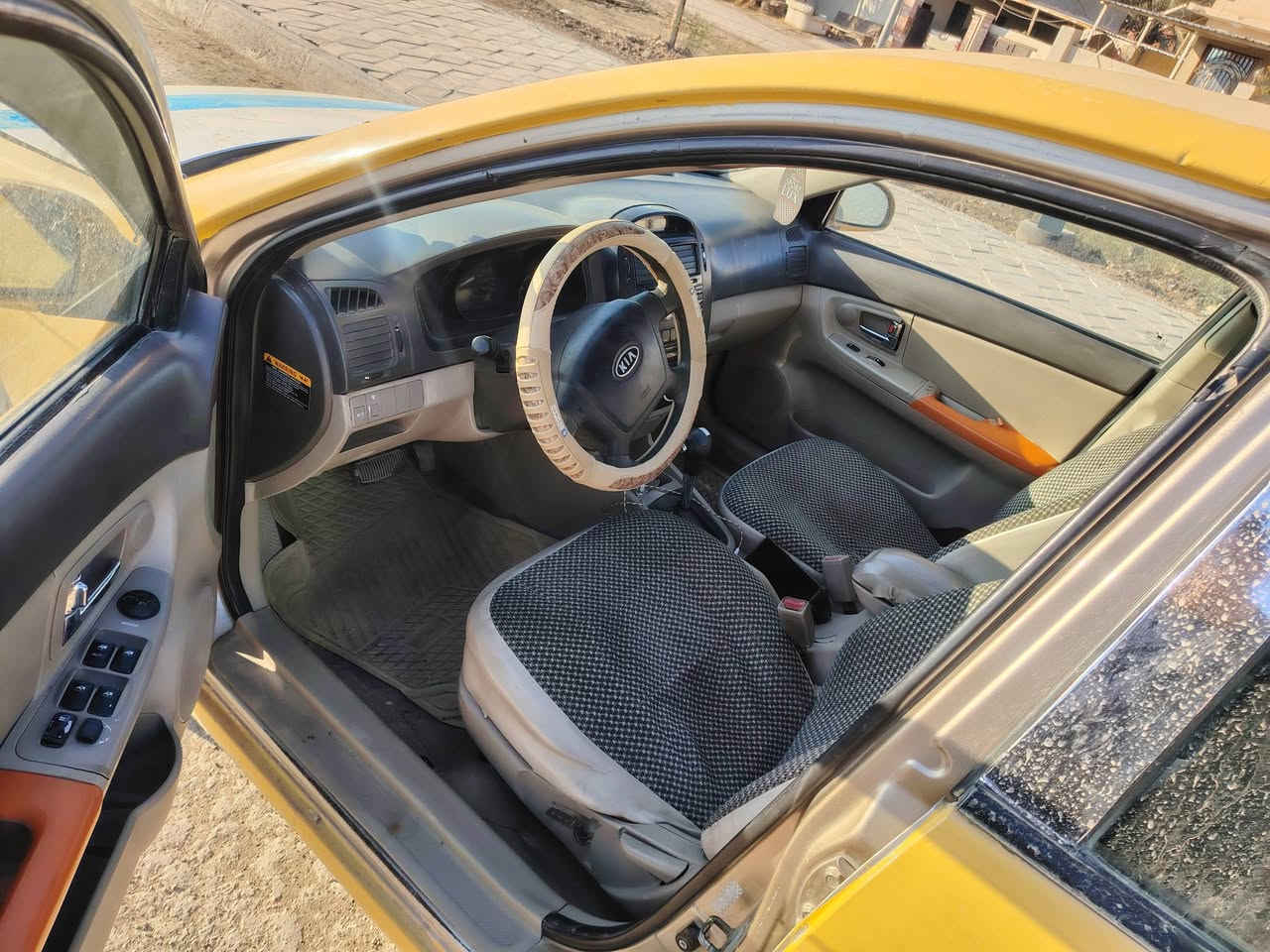 السلام عليكم ورحمه الله وبركاته
*سبكترا موديل 8 وارد امريكي رقم ديالى انكليزي
*مكينة كير خير من الله 
*صدر أمامي خلفي جديد
*حادث جامرلغ امامي والباقي ليبل واحد 
السعر /٦٤ وبيها مجال 
تلفون /‏‪0770 697 0188‬‏
مكاني / ديالى . بعقوبة
