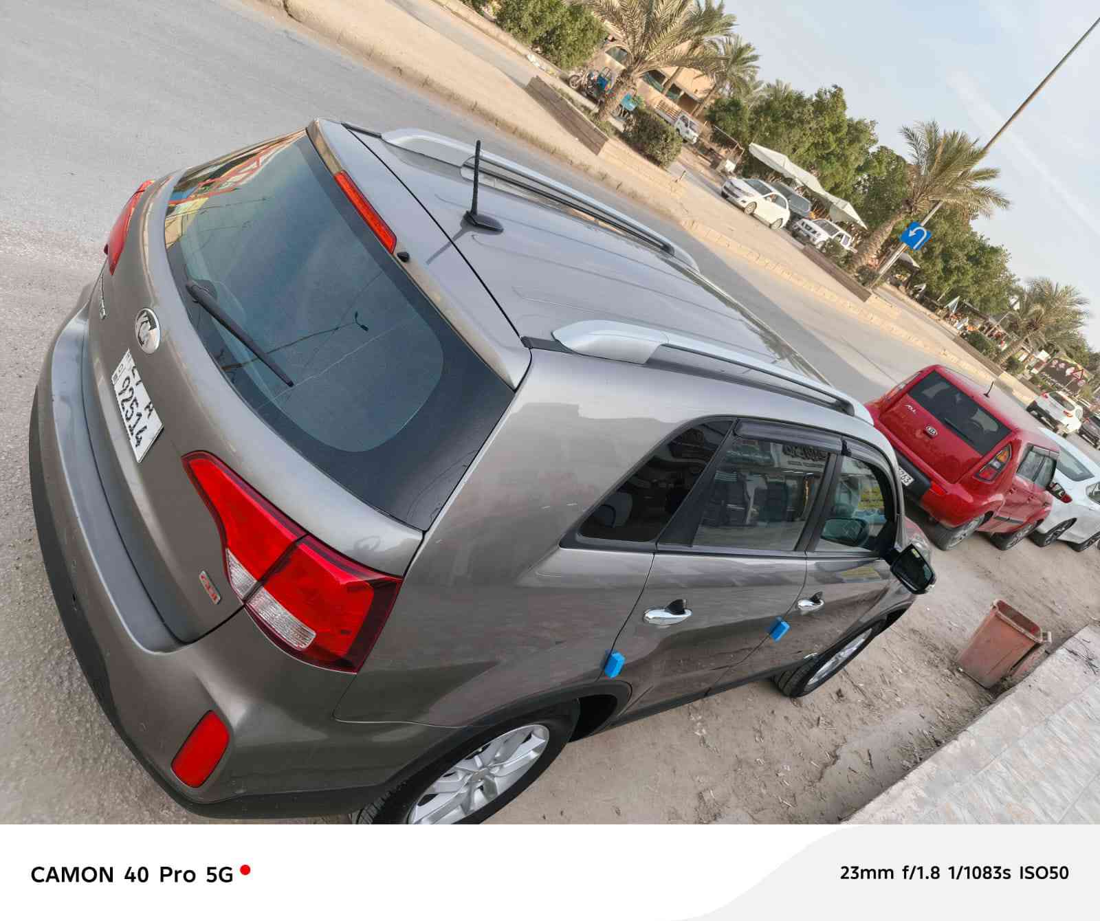 السلام عليكم مرخصه الادمن كيا سونتو موديل 2015 امريكي حادثه بس بس جاملغ خمسه راكب كير محرك حداديه مكفوله بدون ايرباك تخم تاير كير وكينه ما مفتوح السياره على وضع الشركه السعر 138 مكان السياره بابل حي الجزائر الاستفسار ***********
