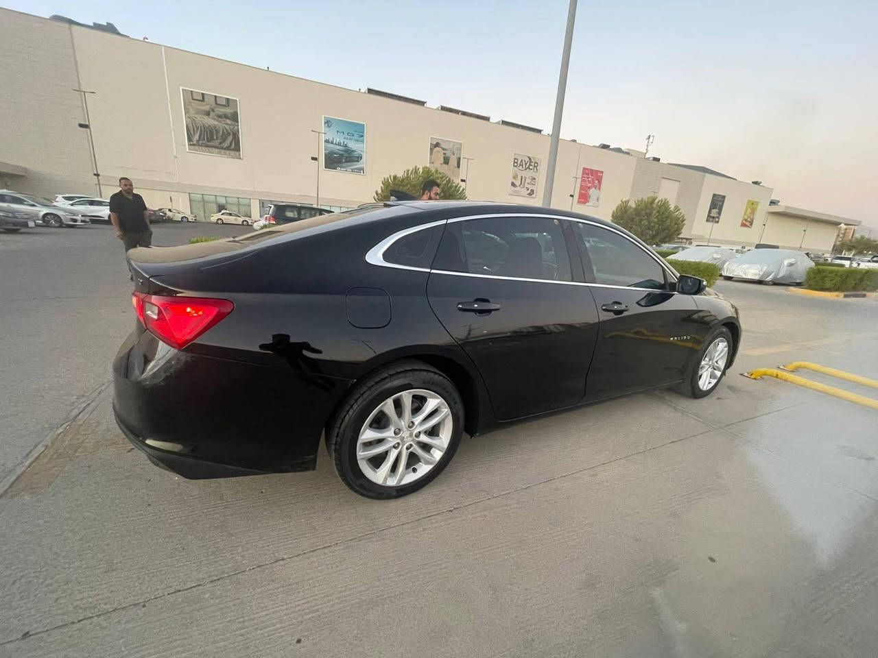 ماليبو LT2 موديل 2018  كلين السياره بدون حادث 
مواصفات السيارة معروفة  السياره خير من الله كاملة مكملة
كلشي ماتصرف عليها السياره مضللة رسميآ بيها هوية تضليل عضم عاج وبسنوية مكتوب مضلل وبيها السيارة مبدل بالعراق جاملغ الأمامي الأيمن بلادي نفس الون بدون صبغ بلادي السعر ١١٥ وبيها مجال  للإستفسار والاتصال على الرقم ***********
