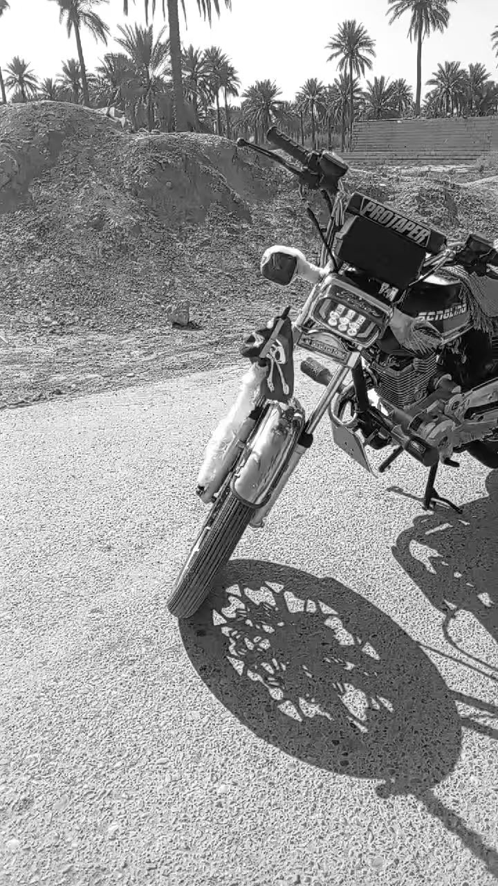 سلام عليكم دراجه سيفان البيع موديل 2024 اوراق اصوليه كهربائيّ كلهة شغالة  محرك 200 السعر 650 قفل  مكاني ديالى الخاص ناحيةالسلام هاذه رقمي ***********
