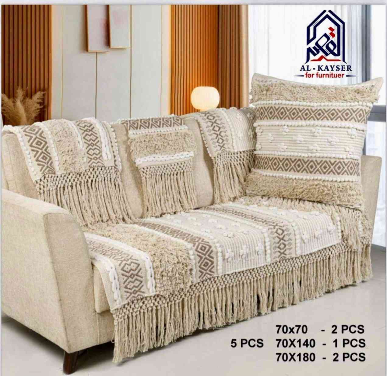 رجع الترند من جديد 
مفرش هندي حياكه يدوي 
5قطع جلوس فقط 
3+3+2+1+1
فقط قطع جلوس 
توصيل جميع المحافضات


**إذا كنت صاحب هذا الإعلان وتريد حذفه لأي سبب، رجاءا أرسل رسالة إلى الدعم الفني**