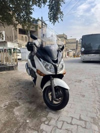 هوندا سلفر ونگ • ٤٠٠ • مدينة الصدر