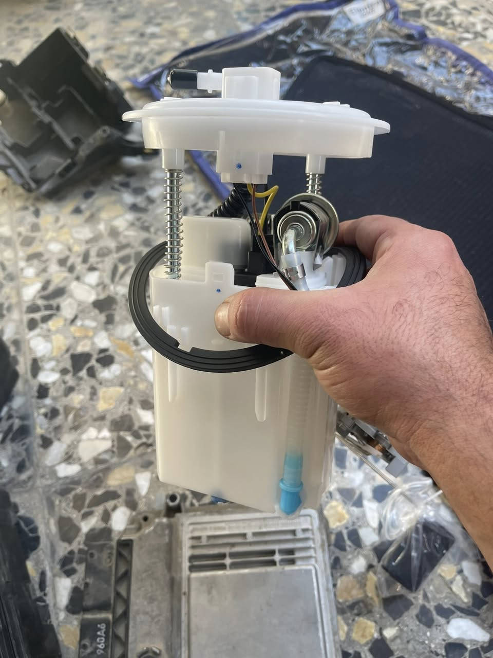 السلام عليكم
مكاني بغداد ***********
غراض النترا موديل 2011 
ابيعهن شلعه كلهن من مابيع كلشي وحد
قيمهن وبلعافيه @الجميع
