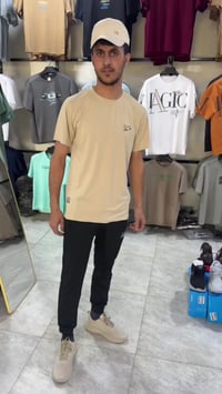 أزياء باريس • تركسود رياضي • قميص موديلين