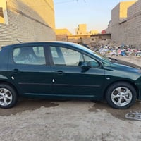 بيجو فرنسي موديل 2005 سعر 55مكان بغداد وبيهة مجال الشراي 07869938599