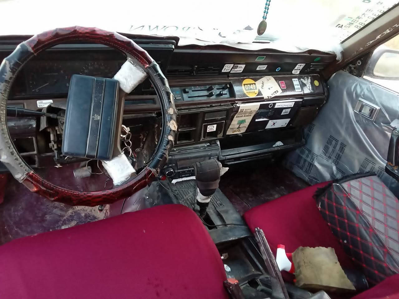 سۆپەر سیدان مۆدێل 1985
گێرو مەکینەی ئەڕنەب

گێڕ ئۆتۆماتیک 

سەیارەکە ئاڕمی سلێمانی ئەولیات بەشەرت

بۆ پەیوەندی کردن

*********** السليمانية, العراق
