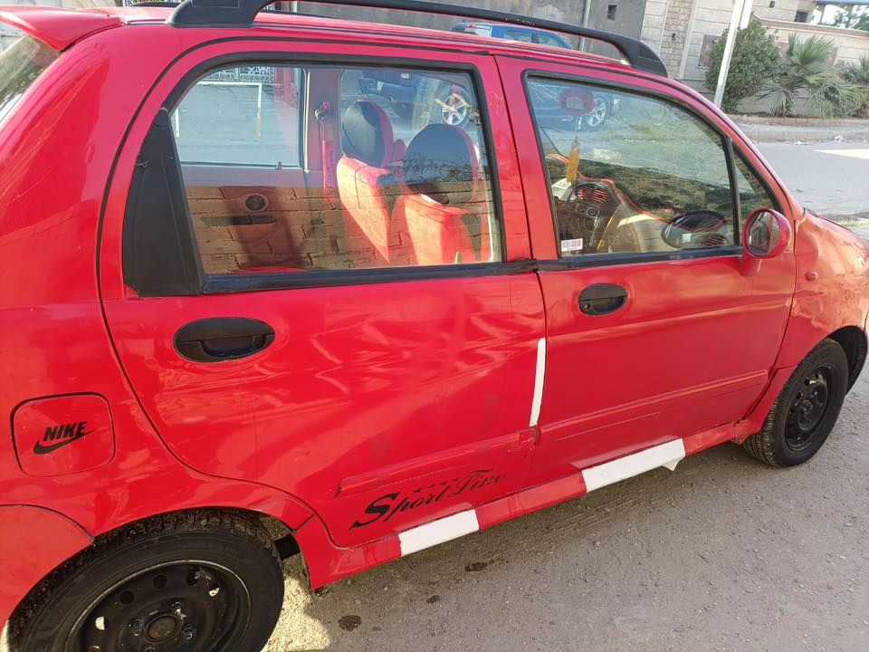 مشروع وطني رقم بغداد 
محرك جيد وتبريد ثلج 
كير اوتو + عادي 
شاشه وكاميرا خلفيه 
دوشمه جديده 
باتري جديد 
السعر 28وبيه مجال 
سيارة نظيفه مال ابنيه 
العنوان /الناصريه /مركز
الرقم ***********
