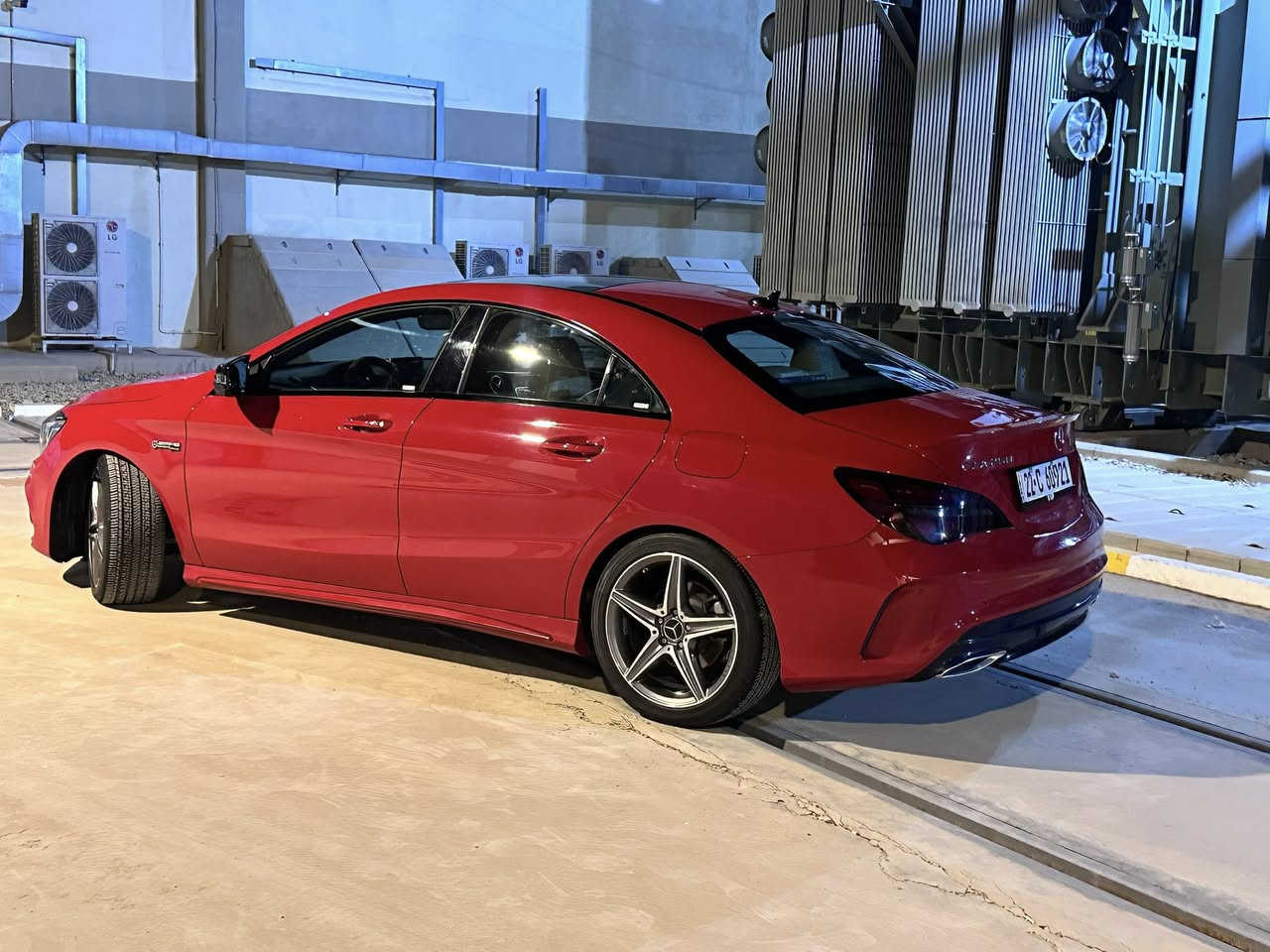 مارسيدس cla250رقم اربيل موديل 2018سنويه جديده هزة جديده هذا الشهر سويتهة
السيارة فول مواصفات للاخير
السيارة كفاله وارد امريكي صور الحادث مرفقه بالصور 
مكانهة البصرة 
السعر:209
الرقم ***********
