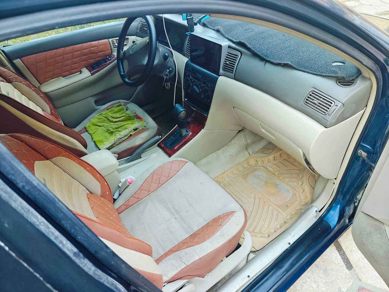 كورلا بيكاجو محرك 1800 رقم انكليزي هزه جديده 
*********** البصرة, العراق
