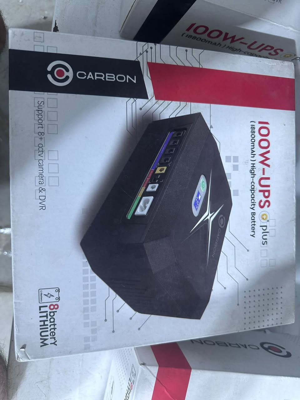 يوبي اس كامرات وراوتر جديد
Carbon 100W-UPS المصغر لتزويد الطاقة بشكل غير منقطع (Mini UPS)، وإليك أبرز مواصفاته ومميزاته: 
سعة البطارية: يمتلك بطارية ليثيوم بسعة عالية تبلغ 18,800 مللي أمبير في الساعة.
القدرة: يوفر طاقة إجمالية تبلغ 100 واط.
الاستخدام: مصمم لدعم تشغيل كاميرات المراقبة وأجهزة تسجيل الفيديو الرقمي (DVR)، حيث يمكنه دعم أكثر من 8 كاميرات.
سعر القطعه 35 الف يوجد توصيل جميع المحافظات


**إذا كنت صاحب هذا الإعلان وتريد حذفه لأي سبب، رجاءا أرسل رسالة إلى الدعم الفني**