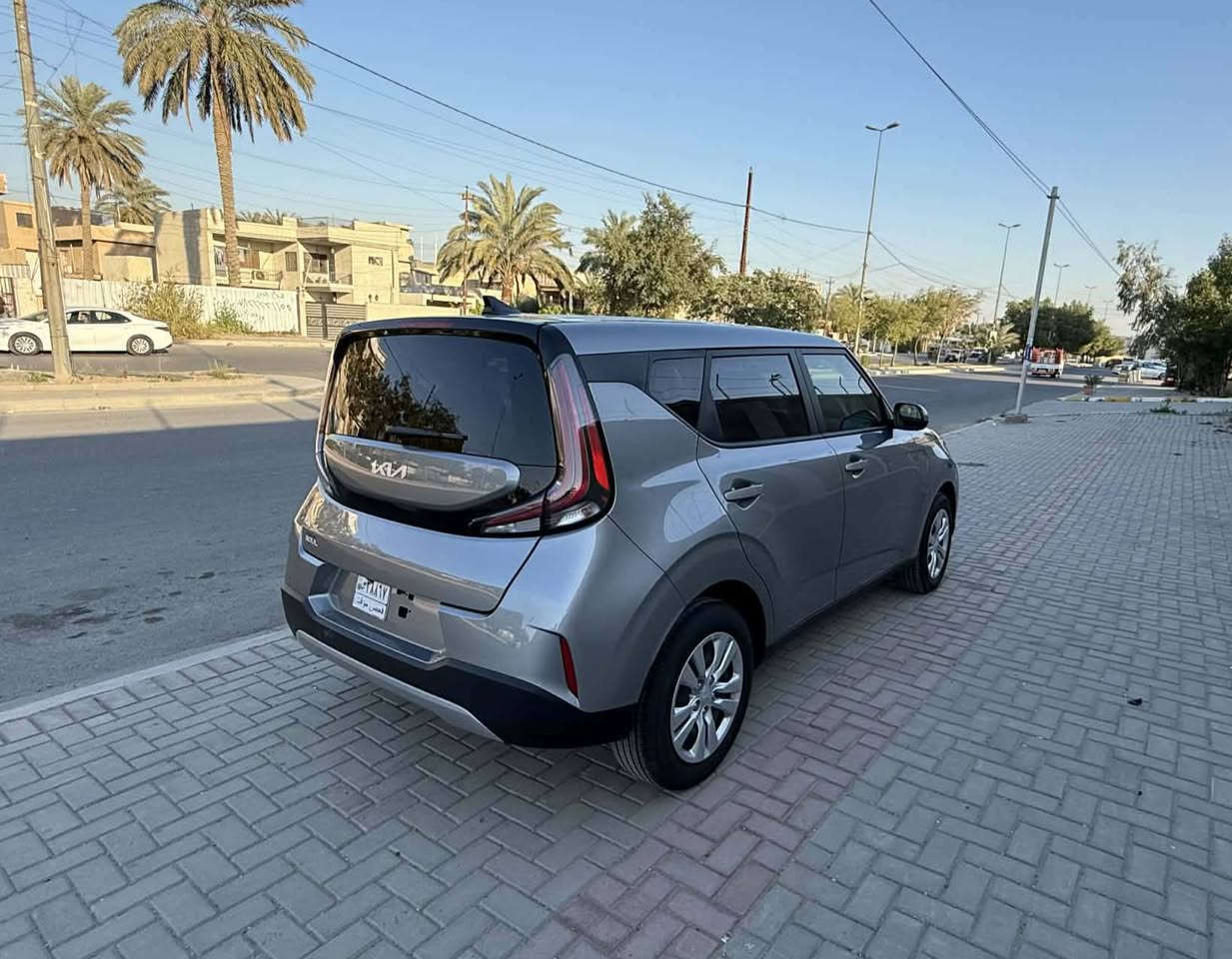 السلام عليكم صول وارد امريكي موديل 2025 الون سلفر مميز موصفات السياره نص فول شاشه دواره تحكم استيرن رادار امامي داخل السياره بيجي مميز مكينه 2000 دوش حادث السياره بسيط بدون صبغ بدون تبديل فقط بارد حافة البنيد +حافة الباب بارد باقي السياره مكفول السياره اليبر. واحد مثل موضح بل صور الحادث  ايرباك طاك ماشيه 10 الف زيرو بوضع الشركه نظافة السياره 100/100السياره جاهزه من كلشي مابيه نقص السياره دخول جديد منفيس بسمي بدون رقم السعر 146وبيه مجال مكان السياره بغداد حي الجهاد***********ابومصطفى
