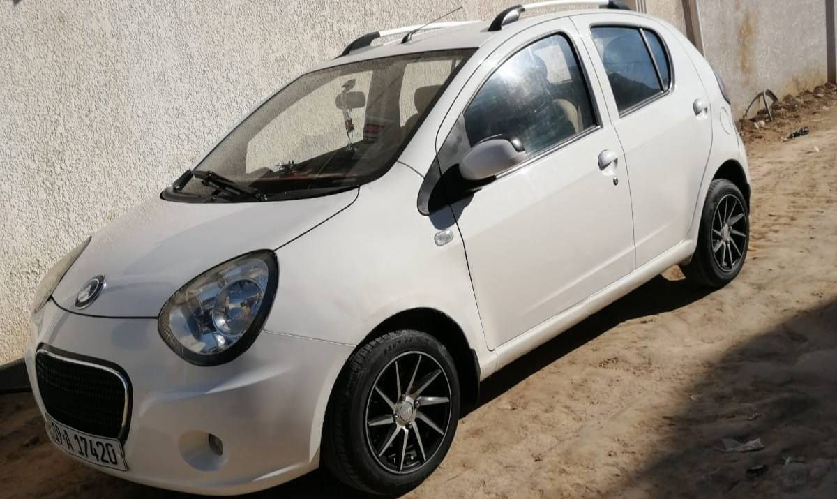 السلام عليكم 
سياره جيلي باندا موديل 2013 
لون ابيض 
طخم تاير جديد
 حداديه كله جديد 
كهربائيات كامله امكمله من كلشي 
رقم كربلاء الجديد الدولي 
مشروع وطني بسمي تحويل ثاني يوم 

رقم صاحب السيارة 
***********

السعر :: اطلبه بالتعليقات يصلك خاص 📩

#ادارة_الصفحه ⚡

ملاحظه / 🔴
مدير الصفحه غير مسؤول عن بيع وشراء واصوليات السياره نحن صفحه لعرض السيارات فقط.
