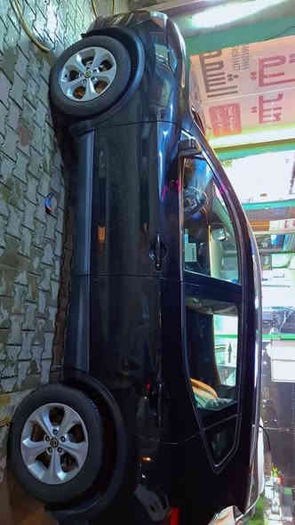 روج سبورت SV وارد أمريكا – للبيع
السيارة لون أسود، 

رقم بغداد باسمي 

السنويه 2026 تنتهي 

فئة SV، اقتصادية ومريحة 

محرّك 2.0 لتر  ونظام CVT اقتصادي.

– تشغيل بصمة + دخول ذكي

– شاشة معلومات + كاميرا خلفية

– نظام تبريد قطعتين

– مواصفات أمان كاملة (ABS – Airbags – Traction Control)

– نظام Eco 

– حساسات وإلكترونيات بحالة ممتازة

– صيانة منتظمة وسيارة جاهزة للاستخدام

حادث باب خلف السائق تعمير جاملغ الخلفي اخذها سونار واقتنع وشوف 

تخم تاير اصلي ياباني جديد 

السيارة نظيفة من الداخل والخارج، وما تحتاج أي صرف.

السياره ماشيه 130كم حقيقي 

السعر 165 ورقه بلاش البلاش 

للاستفسار الاتصال عادي وواتساب 

***********
