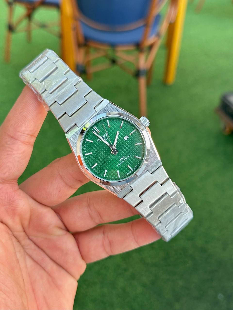 Tissot for your view😜🔥 
#tissot #watch #watches #watchfam #styles #luxury #fashion #menswear #mensfashion #mensstyle #tk #barod


**إذا كنت صاحب هذا الإعلان وتريد حذفه لأي سبب، رجاءا أرسل رسالة إلى الدعم الفني**