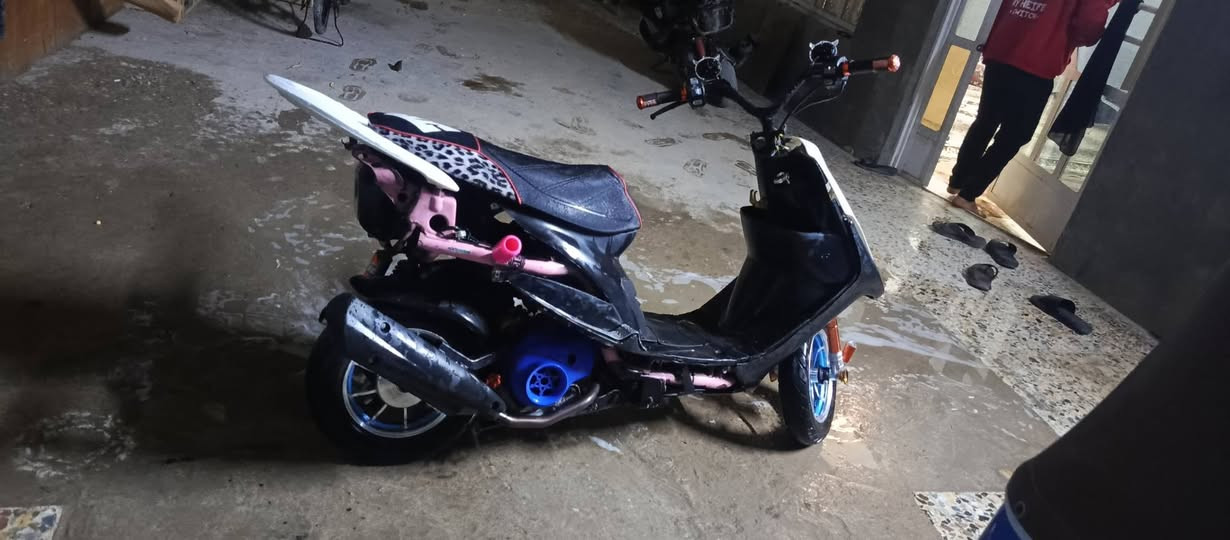 دراجة ماكس عدلة للبيع شغال نكرة السعر ٣٥٠مكان بغداد المشتل الشراي يتصل عل رقم ورجائن المو شراي لا يتعبني ***********
