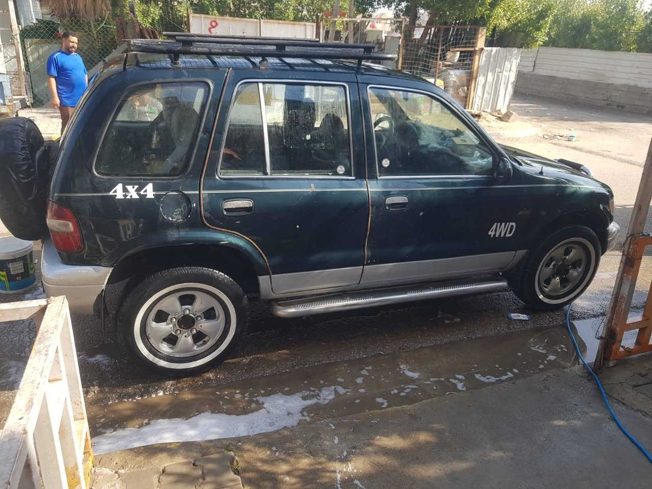 السلام عليكم سبورتنج 93 بأسمي رقم ديالى مشروع وطني للبيع مكاني بغداد الحسينية الراشدية هذا رقمي ***********
