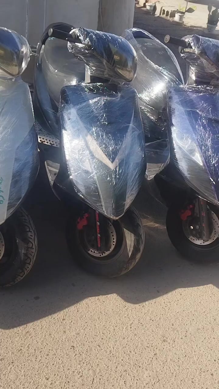 رمبه رمبه رمبه حاويه سعارهن ٨٥٠ بغداد الغزاليه اسعار ثابته وبدون عمله رجان *********** مع كل دراجه هديه باتري جديد ومرايات
