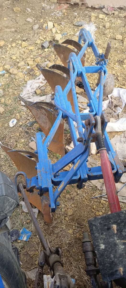 سلام عليكم فدان حجم 10 رباعي.***********
