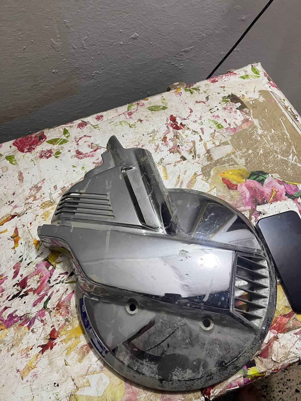 السلام عليكم
كصه ٢٠٠٠
كبات ٢٠٠٠
كب موديل قديم 
إتصال عل هاتف ***********
